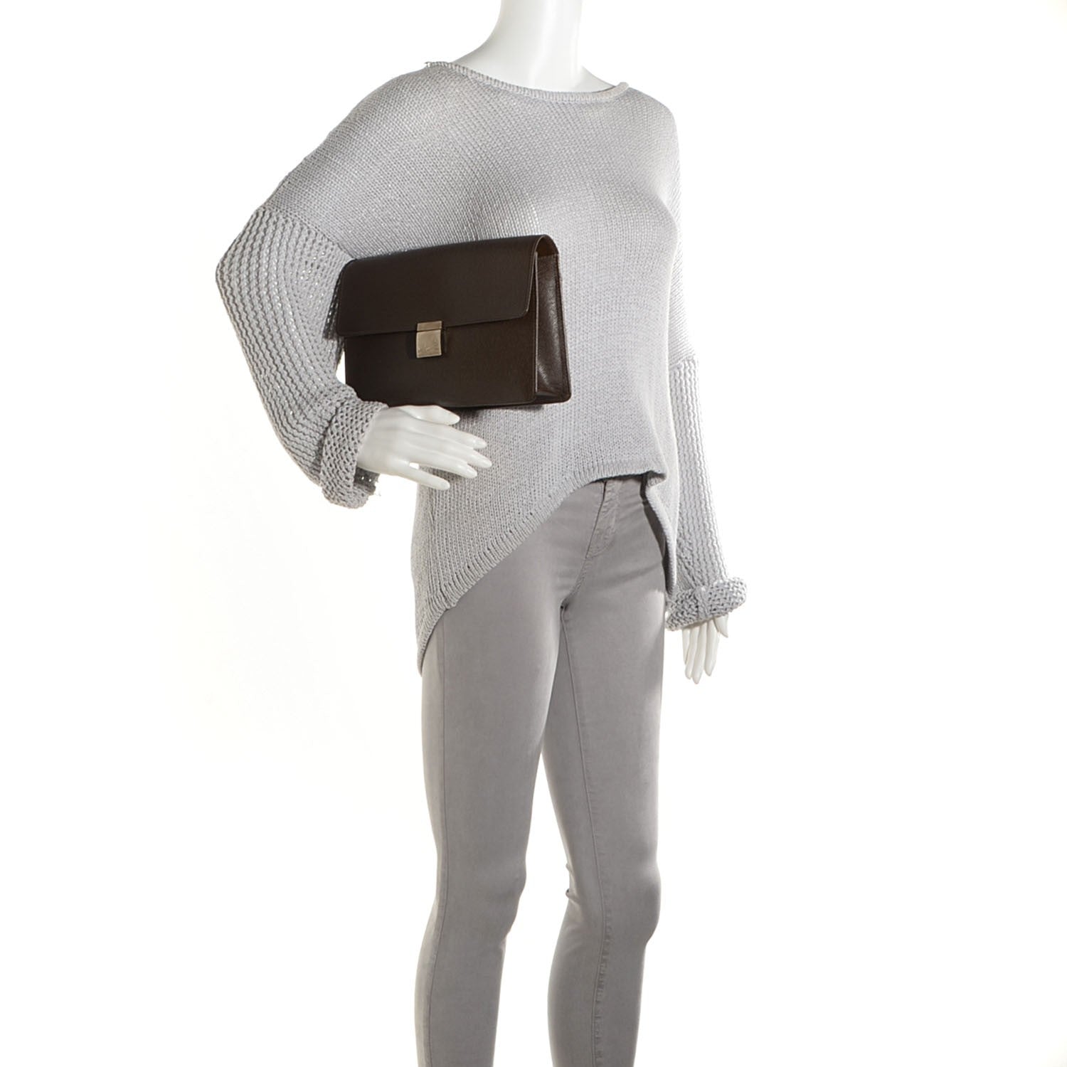 Louis Vuitton Taiga Selenga Pochette Grizzli 2 of 7