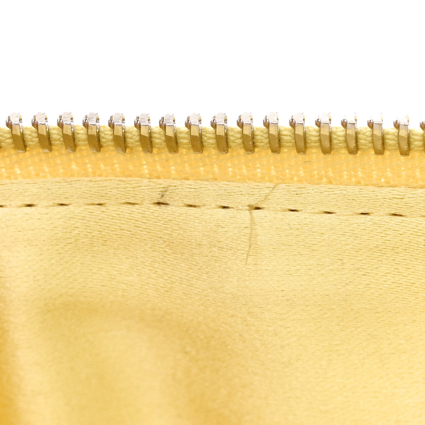 Satin Crystal Triangle Pouch Ananas