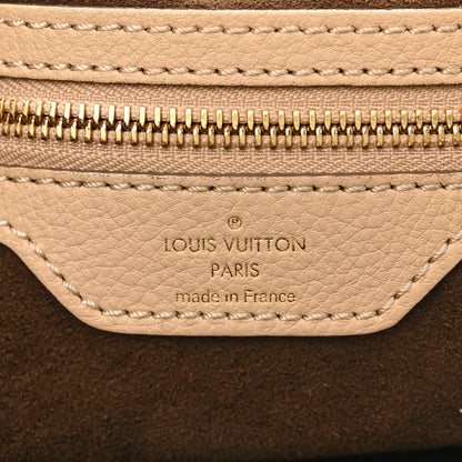 Louis Vuitton Mahina L Sable 6 of 14