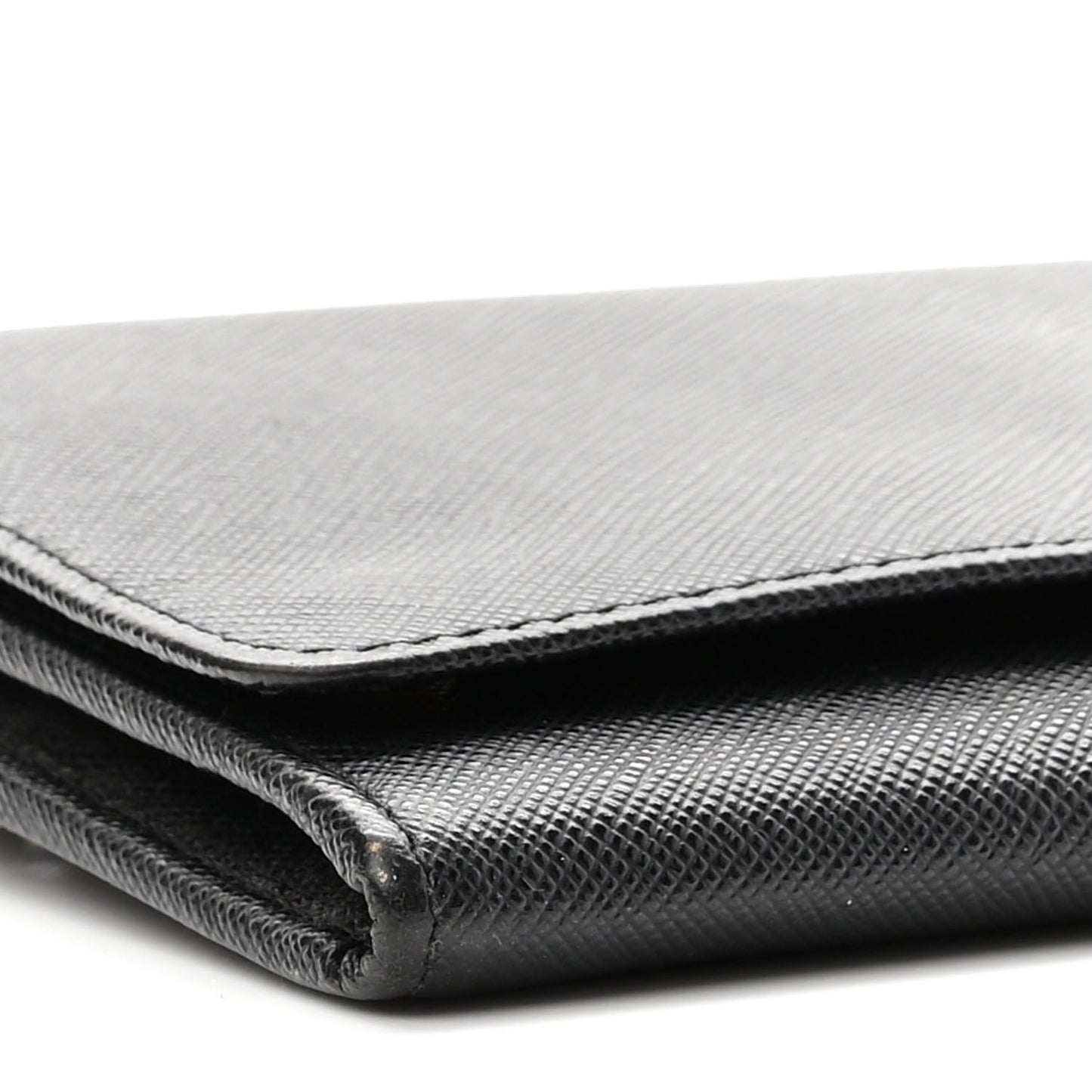 Saffiano Metal Oro Chain Wallet Black