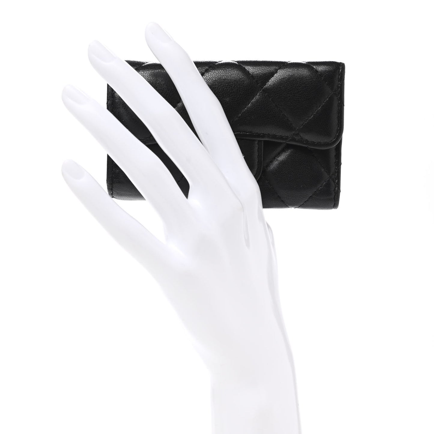 Lambskin Quilted 6 Key Holder Black