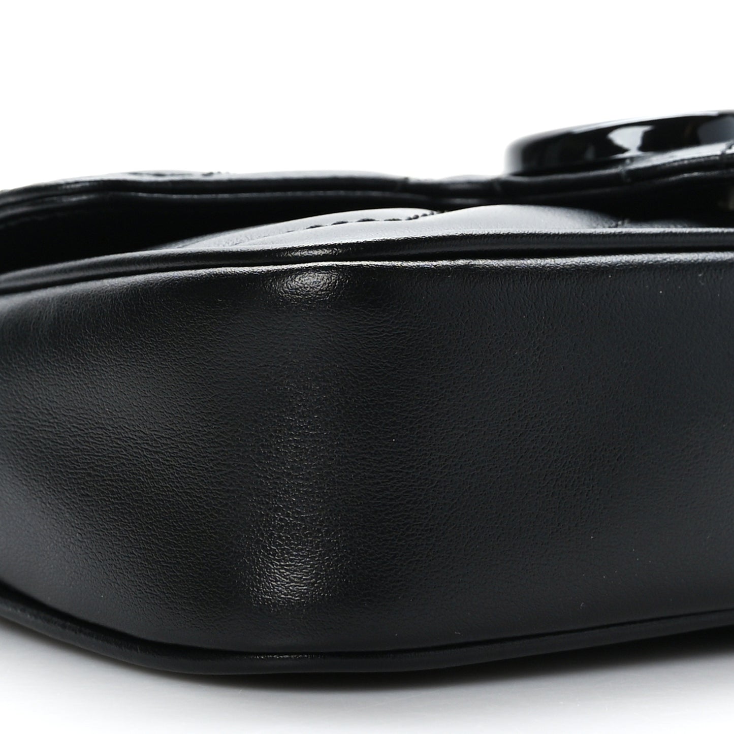 Calfskin Matelasse Monochrome GG Marmont Chain Belt Bag Black