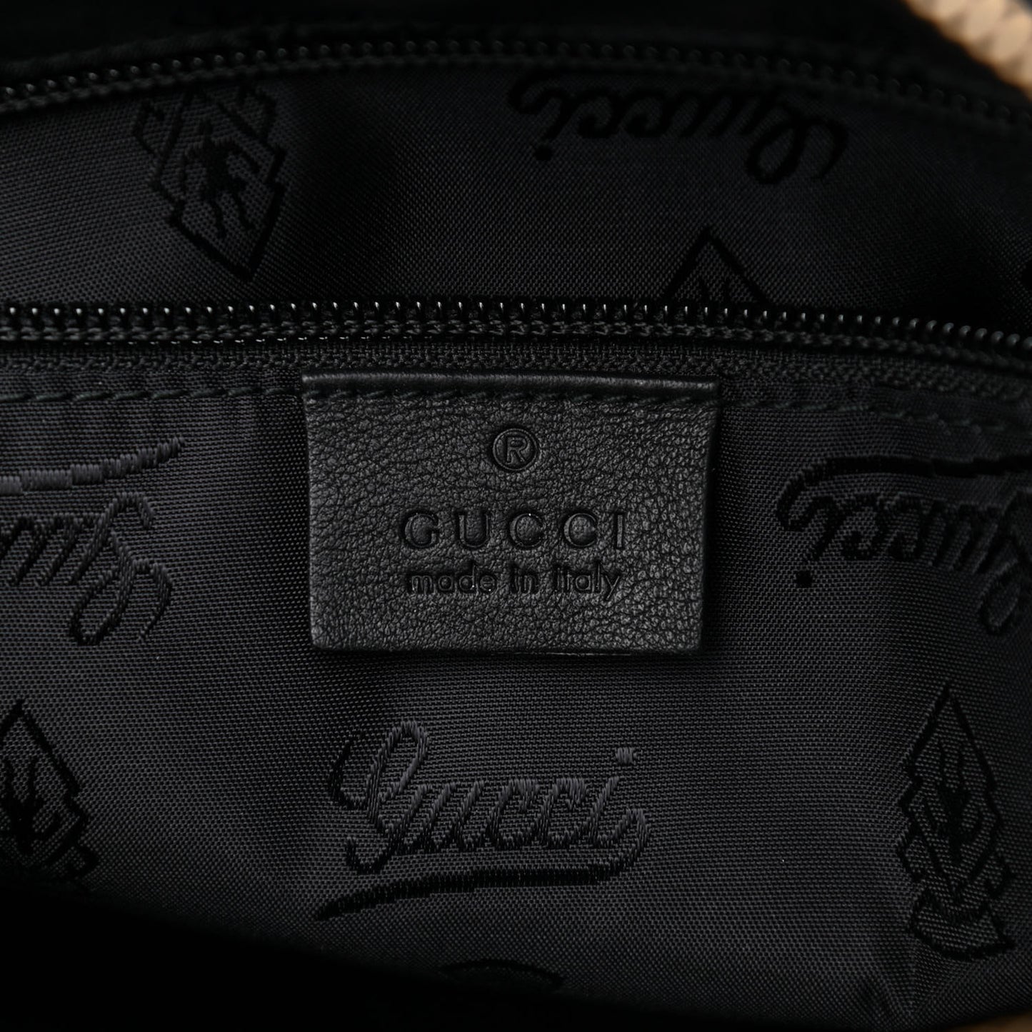 Guccissima Medium Messenger Black