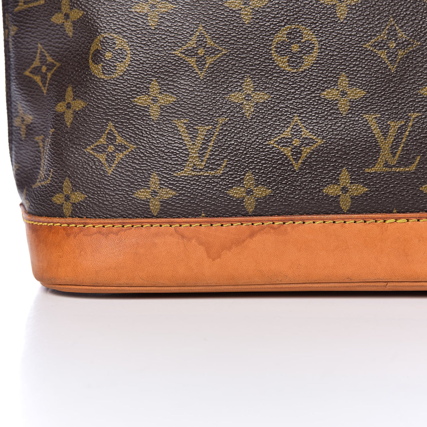 Monogram Alma PM
