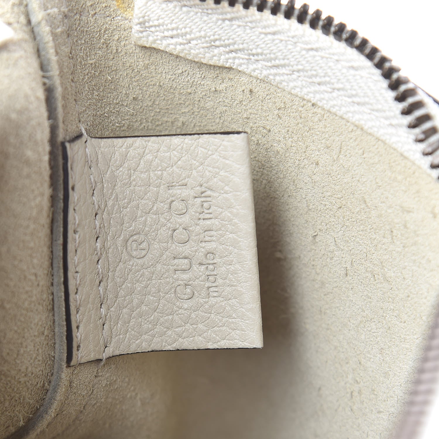 Gucci Pebbled Calfskin Medium Logo Portfolio Clutch White 6 of 7