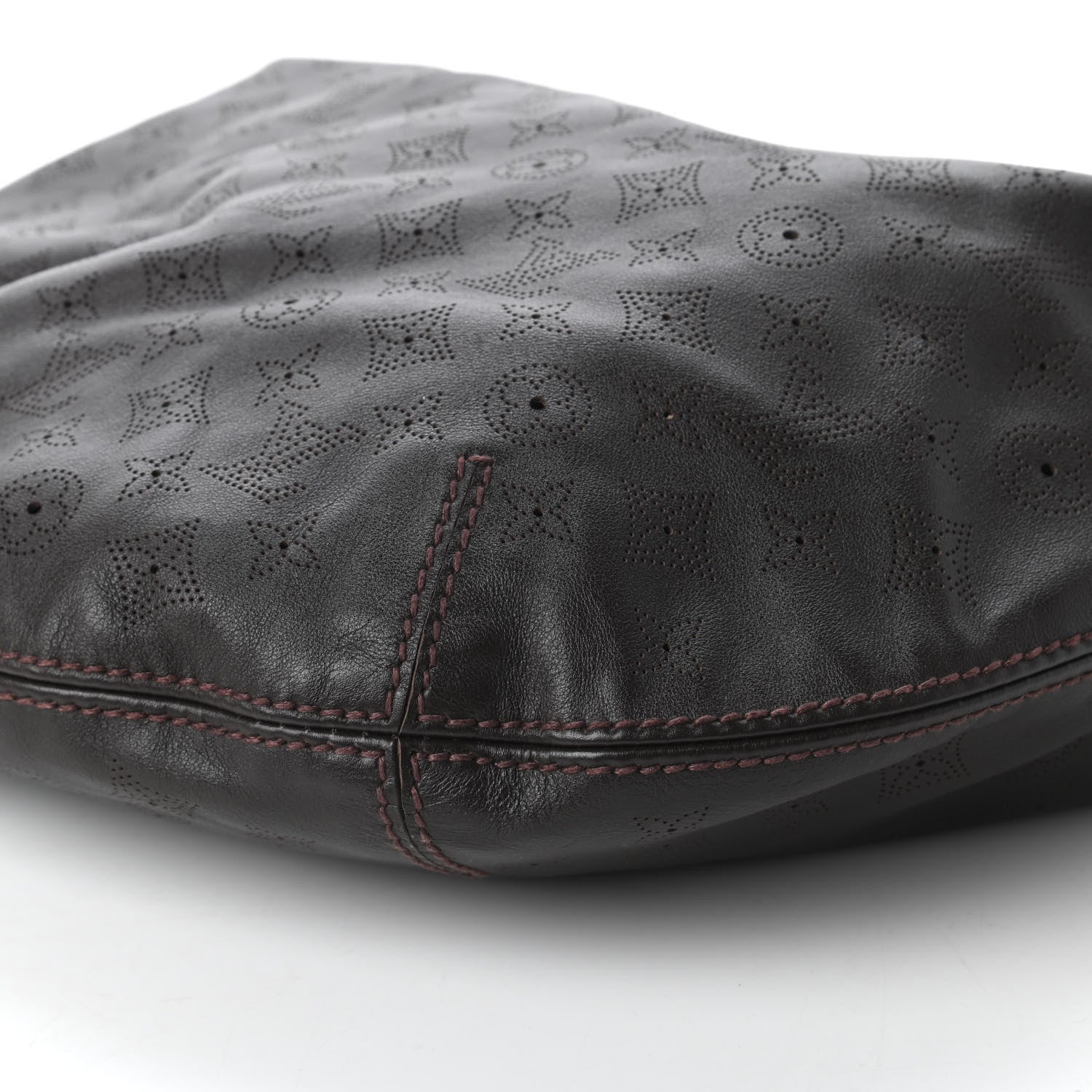 Louis Vuitton Mahina Onatah GM Moka 7 of 10