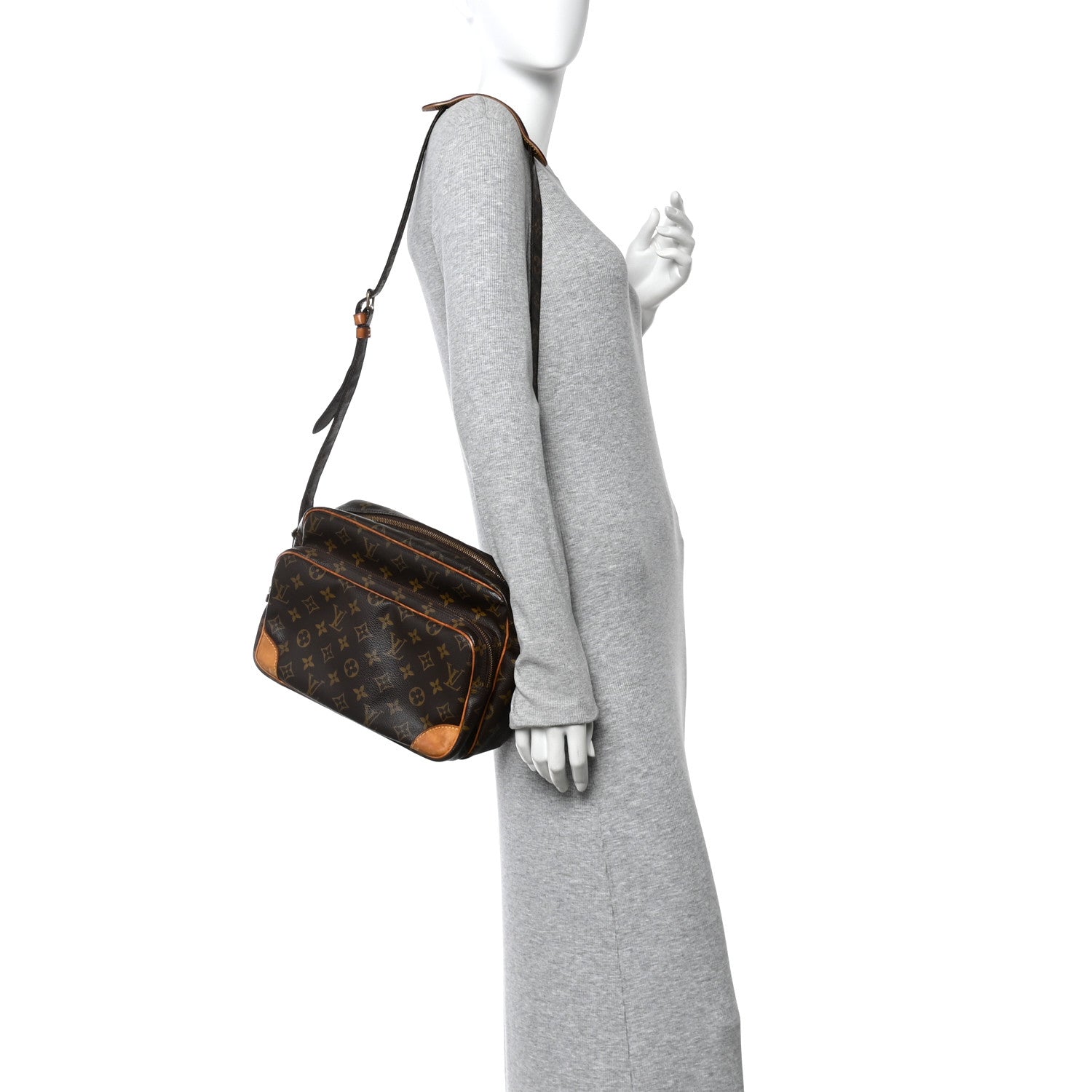 Louis Vuitton Monogram Nil 28 2 of 19
