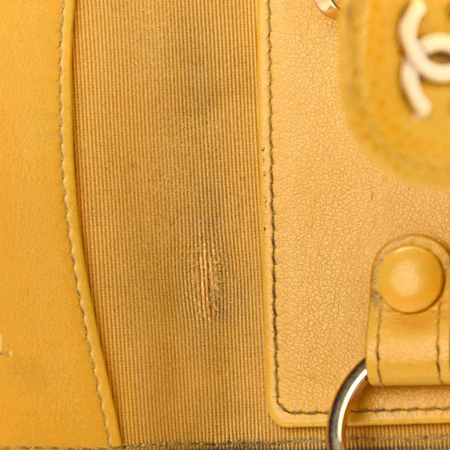 Chanel Caviar Quilted Classic 4 Key Holder Wallet Yellow 10 of 11