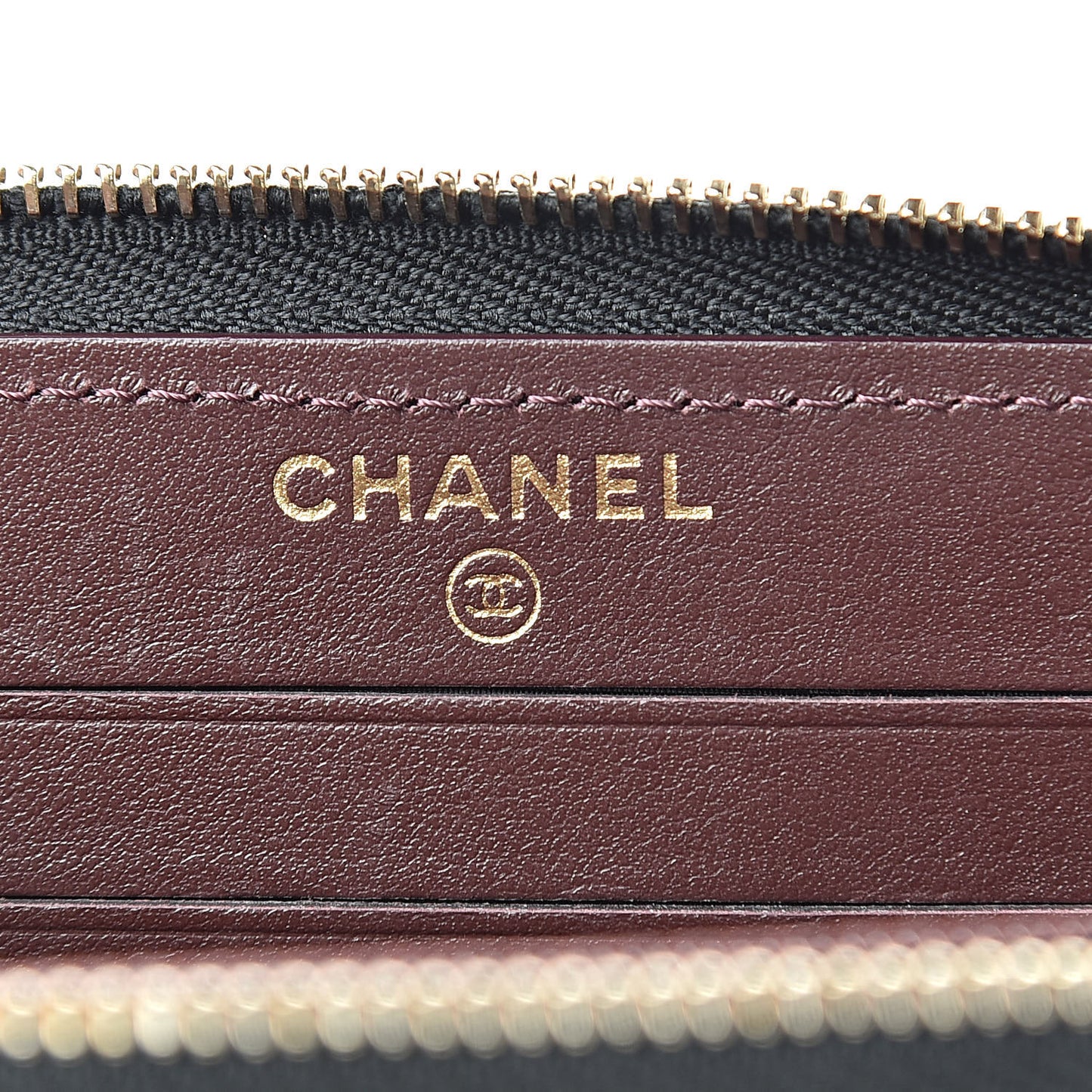 Caviar Quilted Small Zip Around Wallet Black