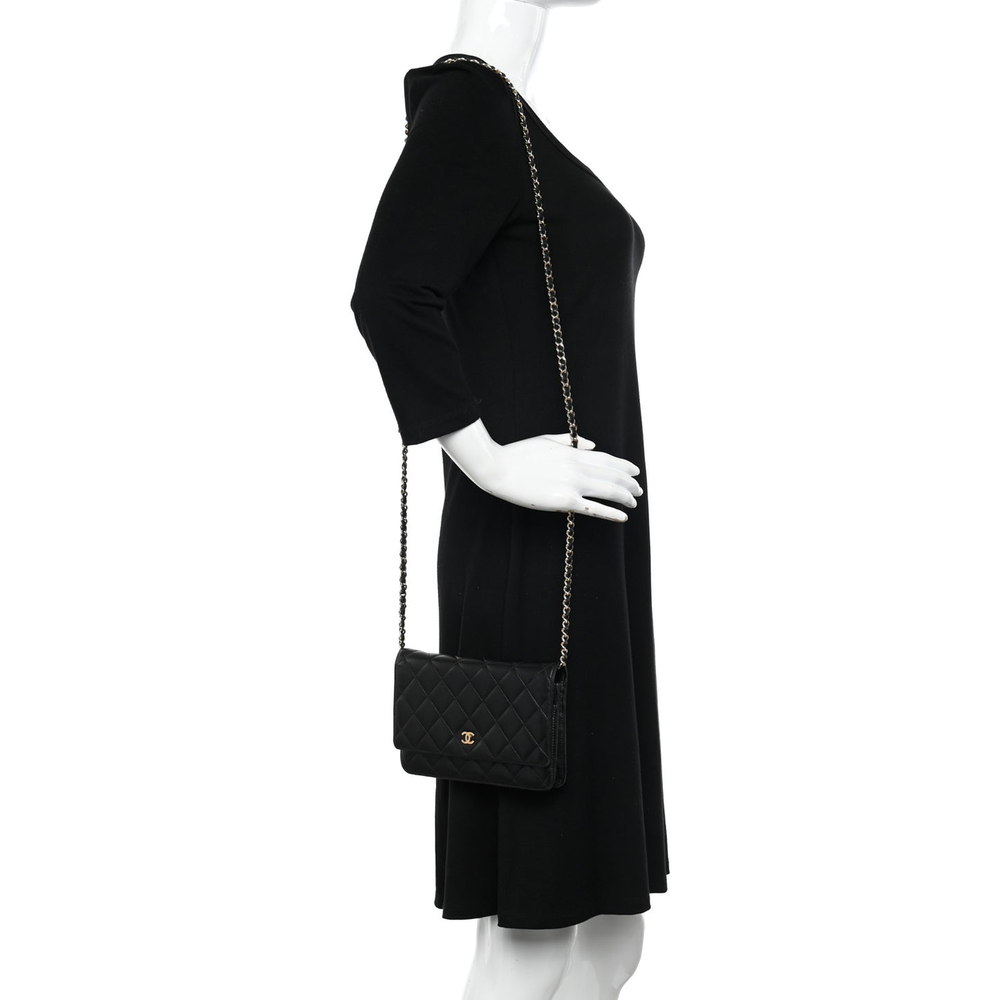 Lambskin Quilted Wallet On Chain WOC Black