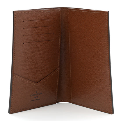 Louis Vuitton Monogram Passport Cover 5 of 7