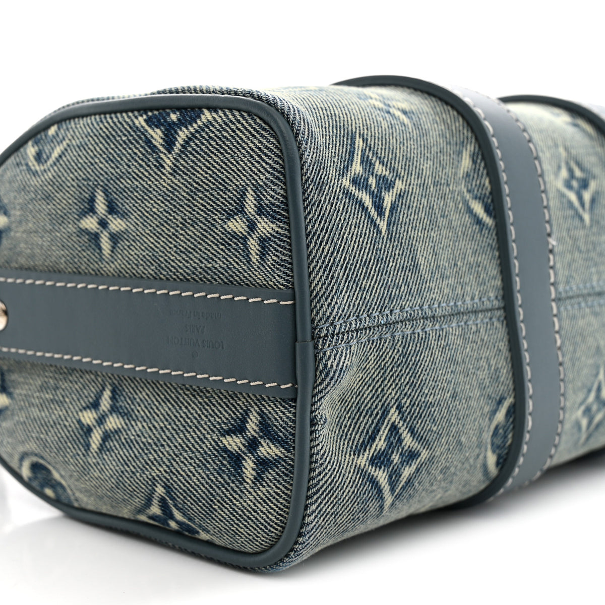 Louis Vuitton Monogram Washed Denim Keepall Bandouliere 25 8 of 10
