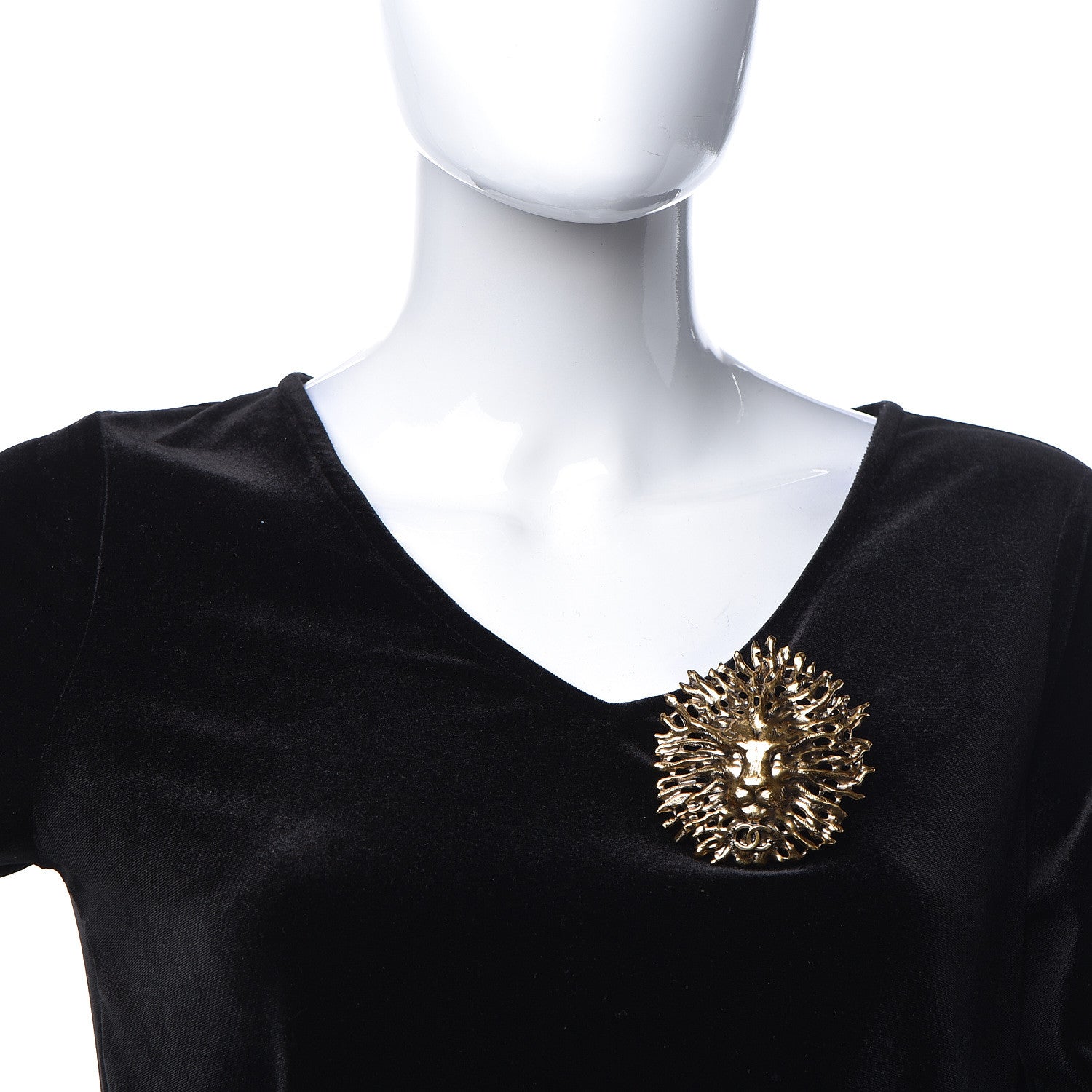 Chanel CC Lion Brooch Gold 2 of 5