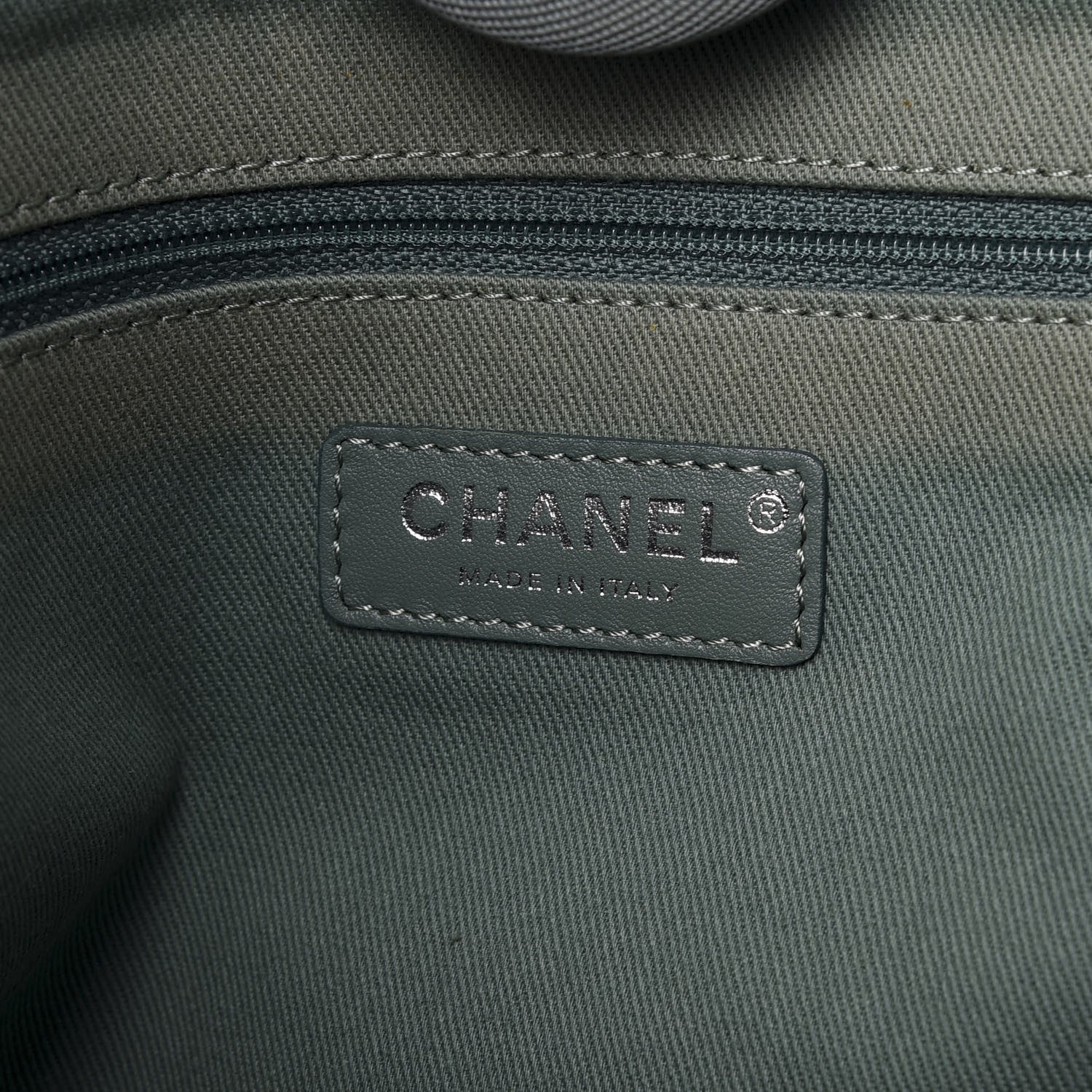 Chanel Canvas Small Deauville Tote Green 5 of 9
