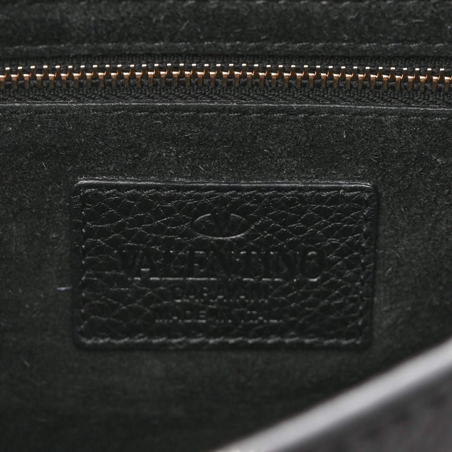 Pebbled Calfskin Small Rockstud Single Handle Flap Bag Black