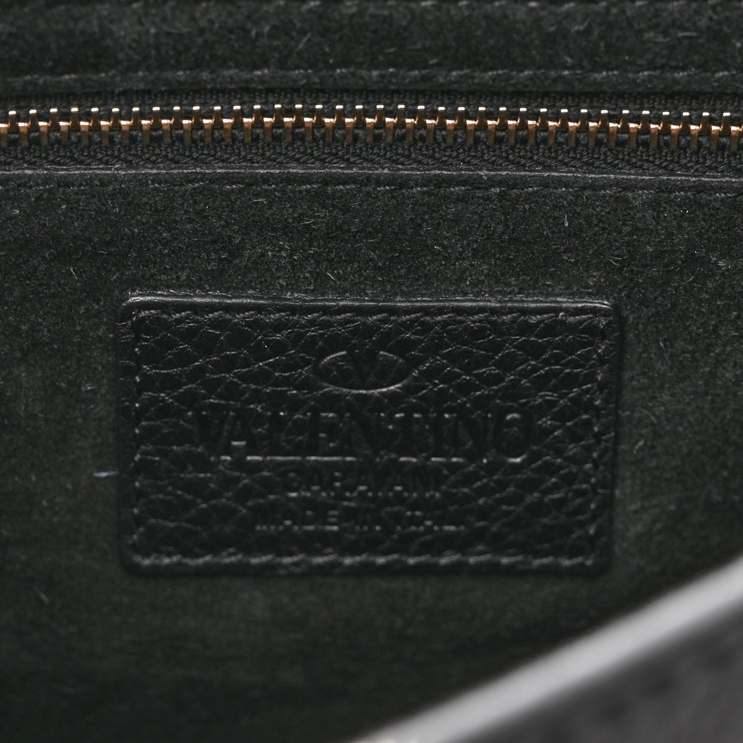 Valentino Garavani Pebbled Calfskin Small Rockstud Single Handle Flap Bag Black 6 of 9