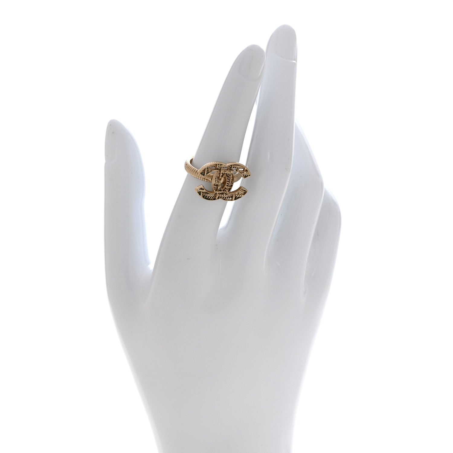 Chanel Tweed Effect CC Ring 53 6.25 Gold 2 of 5