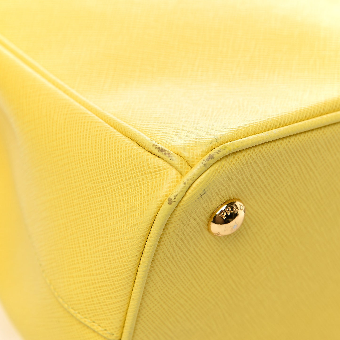 Saffiano Lux Medium Tote Girasole
