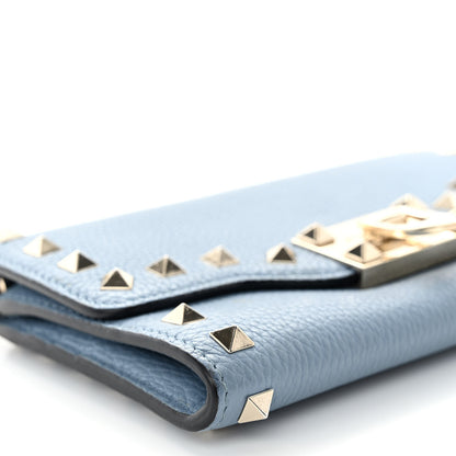 Valentino Garavani Pebbled Calfskin Rockstud Flip Lock Wallet On Chain Niagara 8 of 9