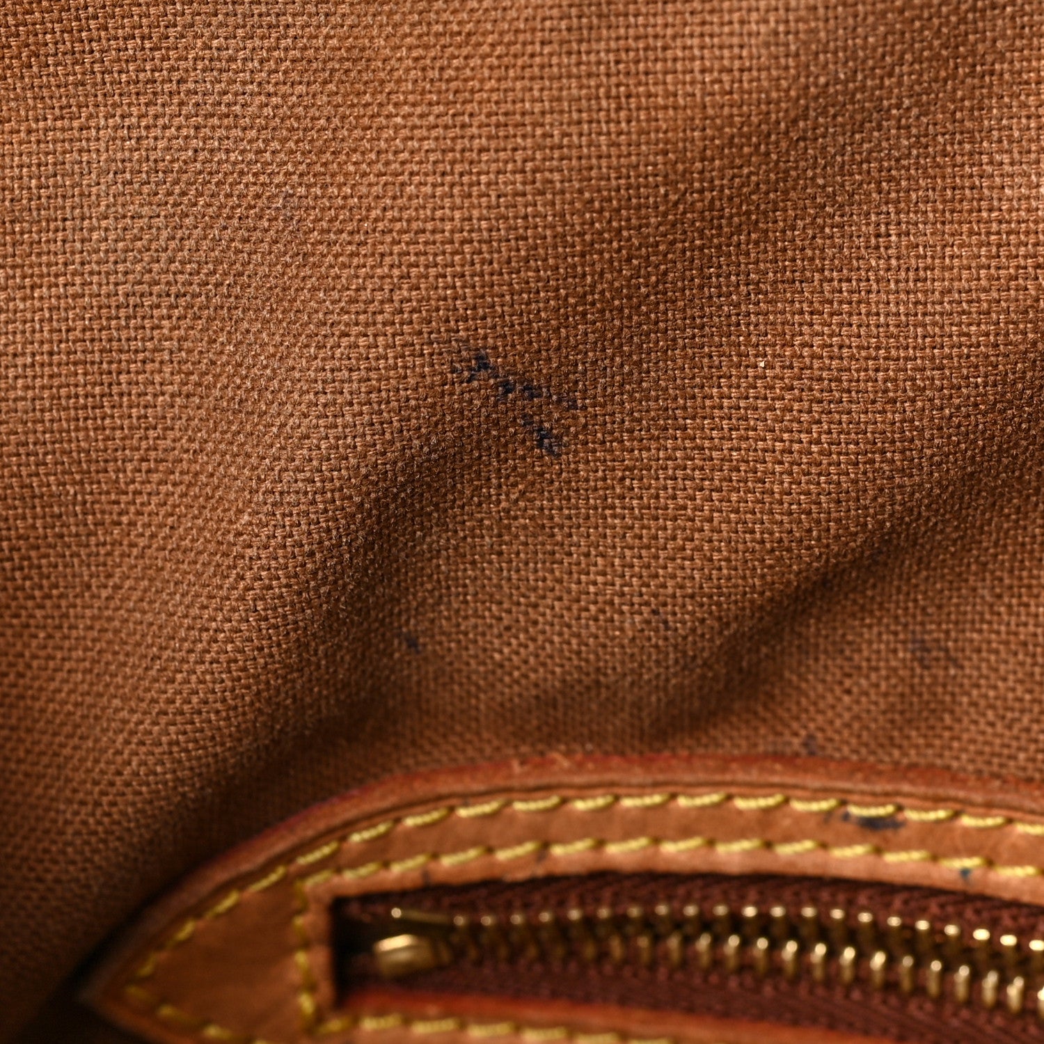 Louis Vuitton Monogram Batignolles Horizontal 9 of 9