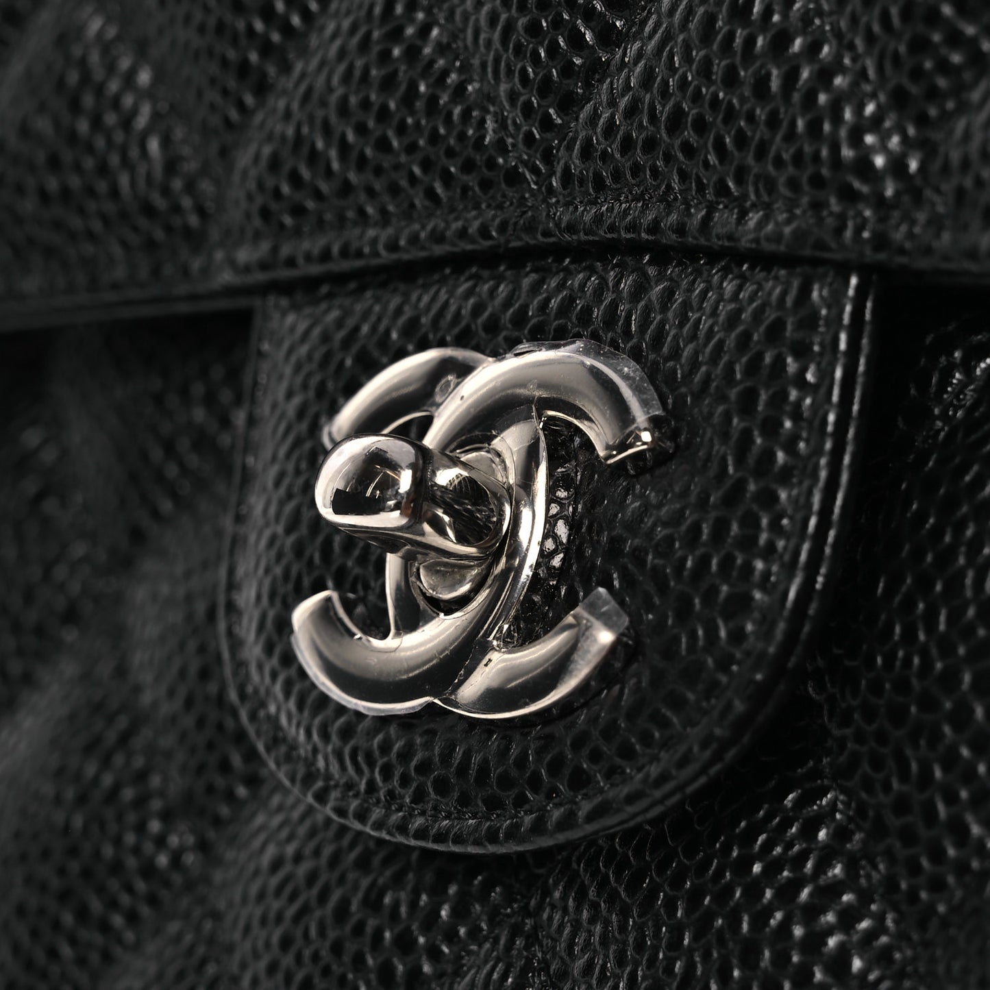 Caviar Quilted Medium Double Flap Black