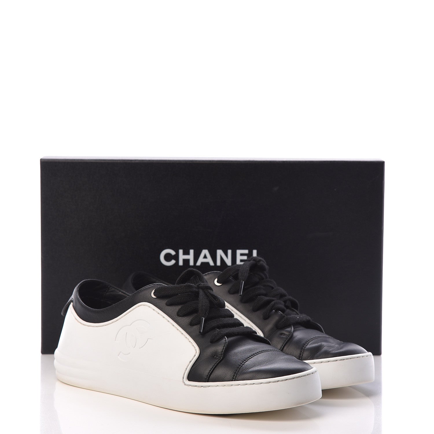 Chanel Calfskin Womens CC Sneakers 39.5 Black White 12 of 12