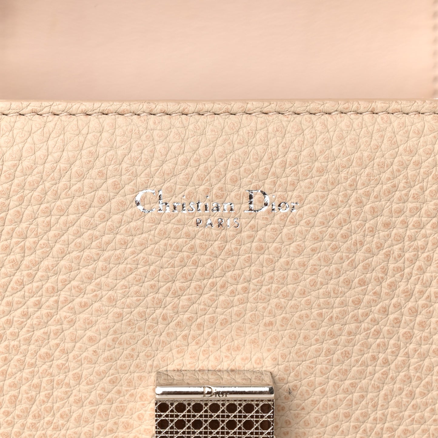 Bullcalf Medium Diorever Flap Rose Poudre