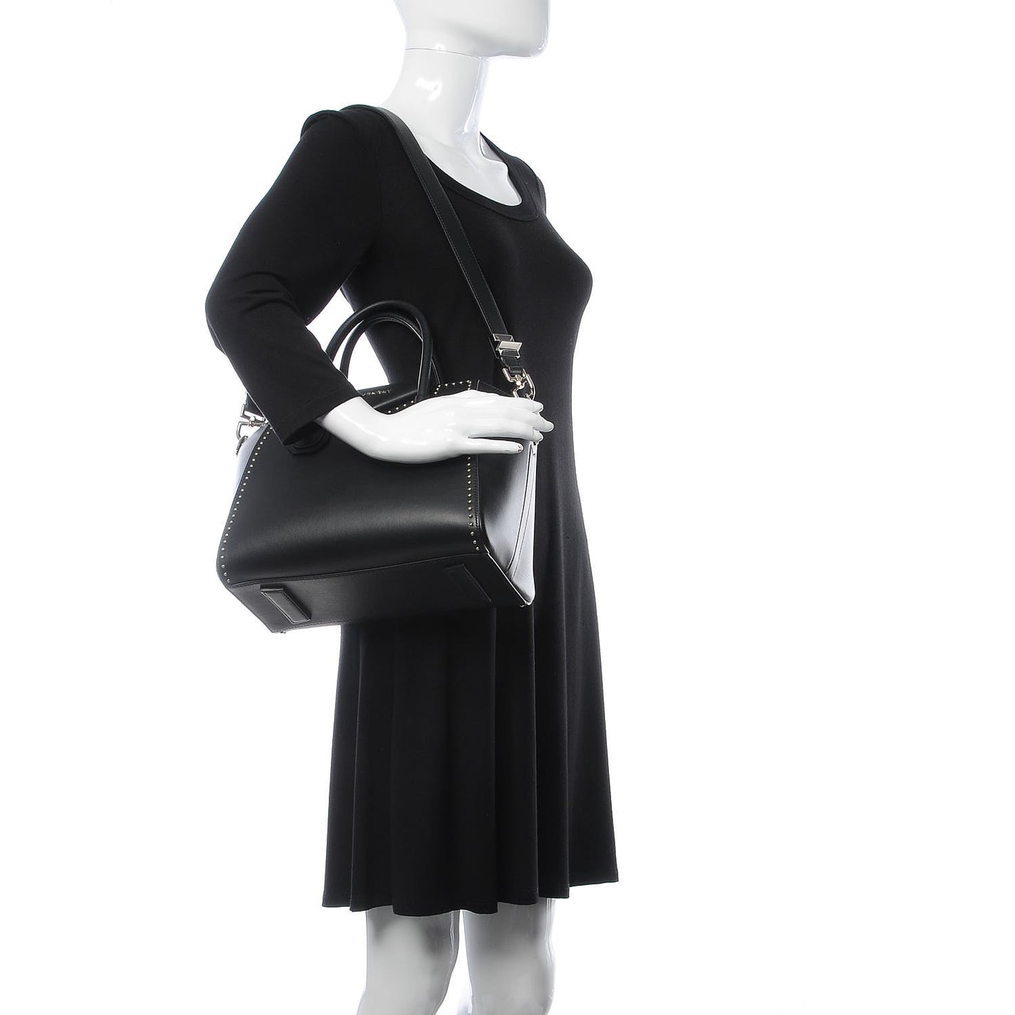 Calfskin Small Studded Antigona Black