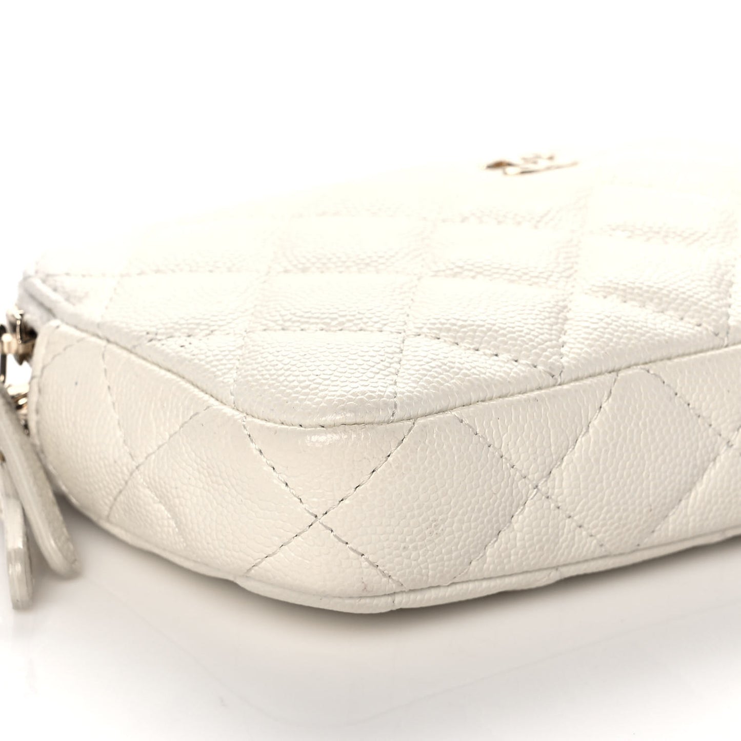 Caviar Quilted Small Clutch With Chain