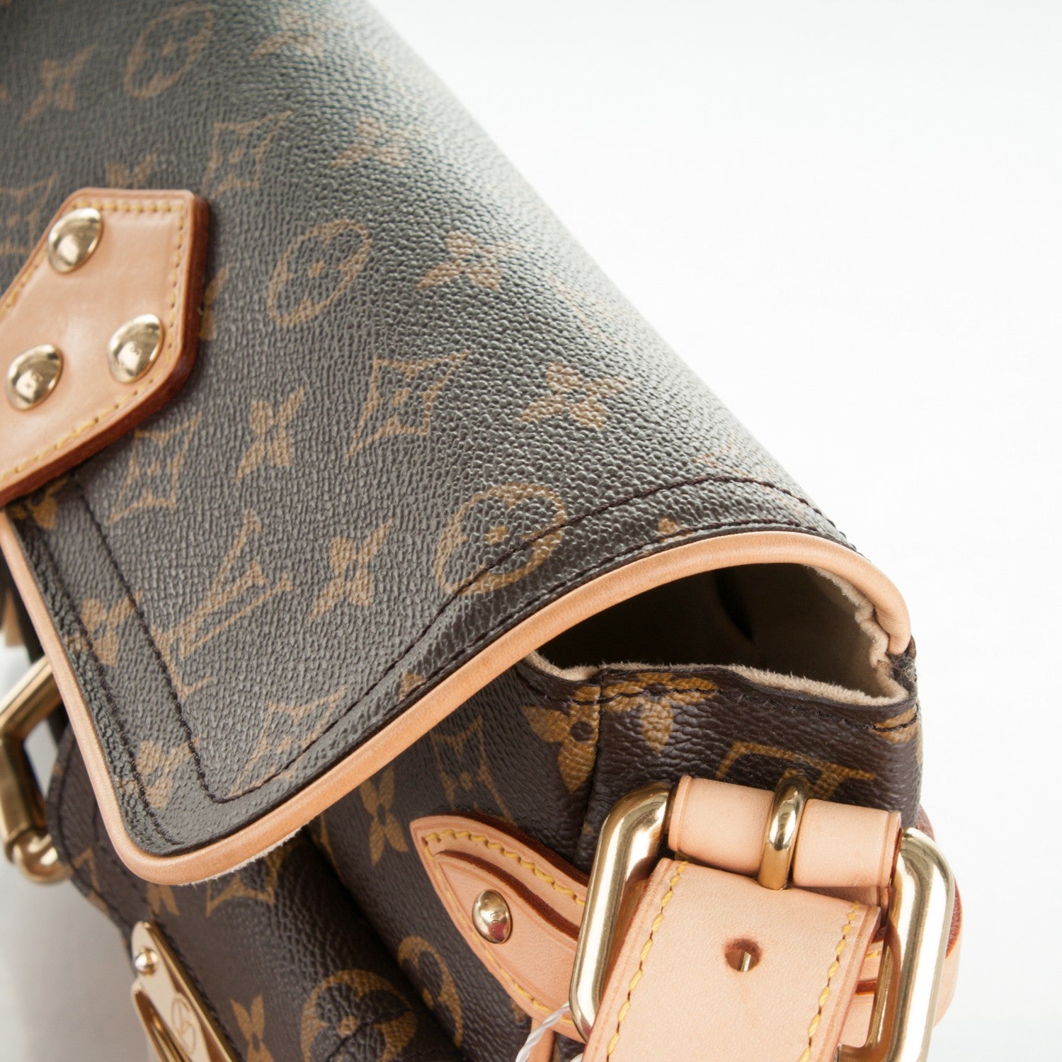 Louis Vuitton Monogram Hudson PM 8 of 13