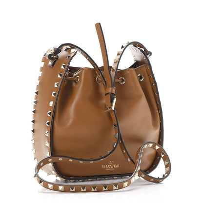 Valentino Garavani Vitello Rockstud Bucket Bag Bright Cognac 3 of 7
