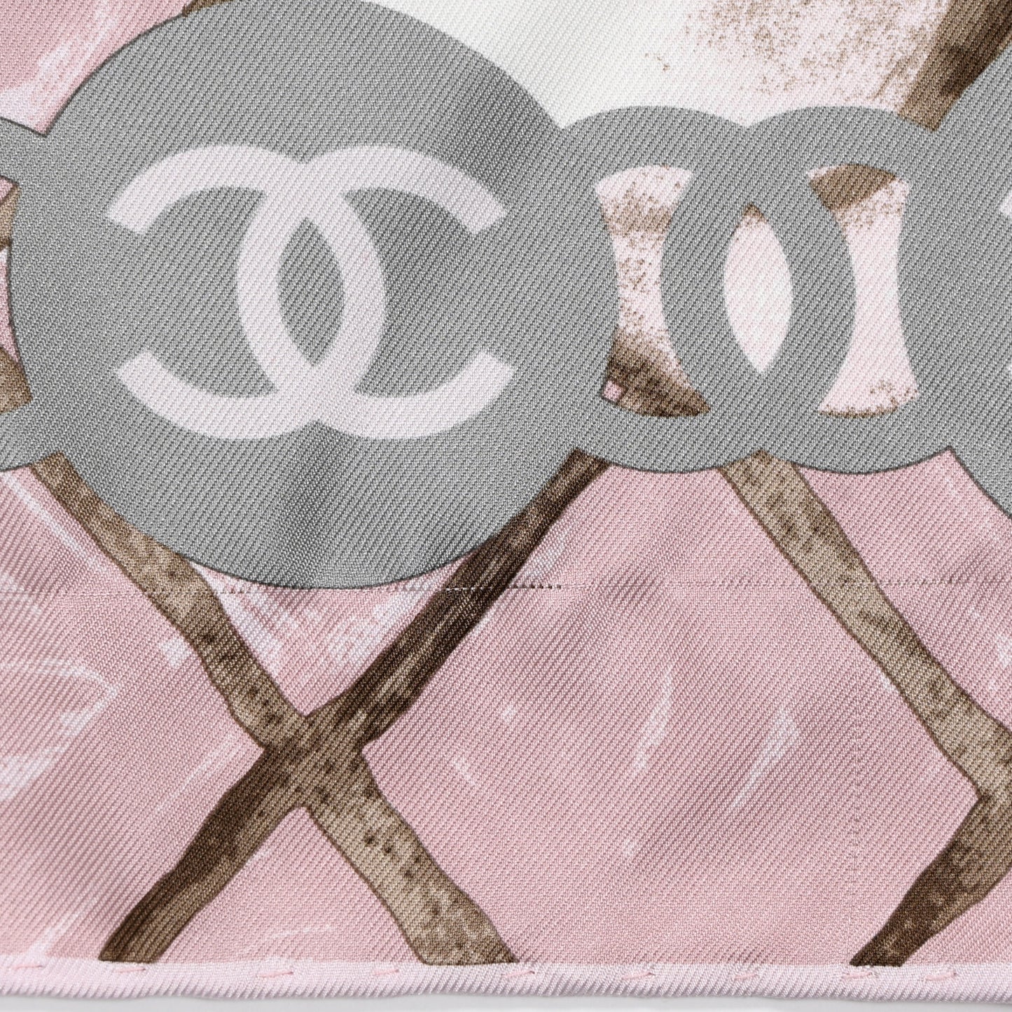 Silk CC Logo Camellia Scarf White Pink
