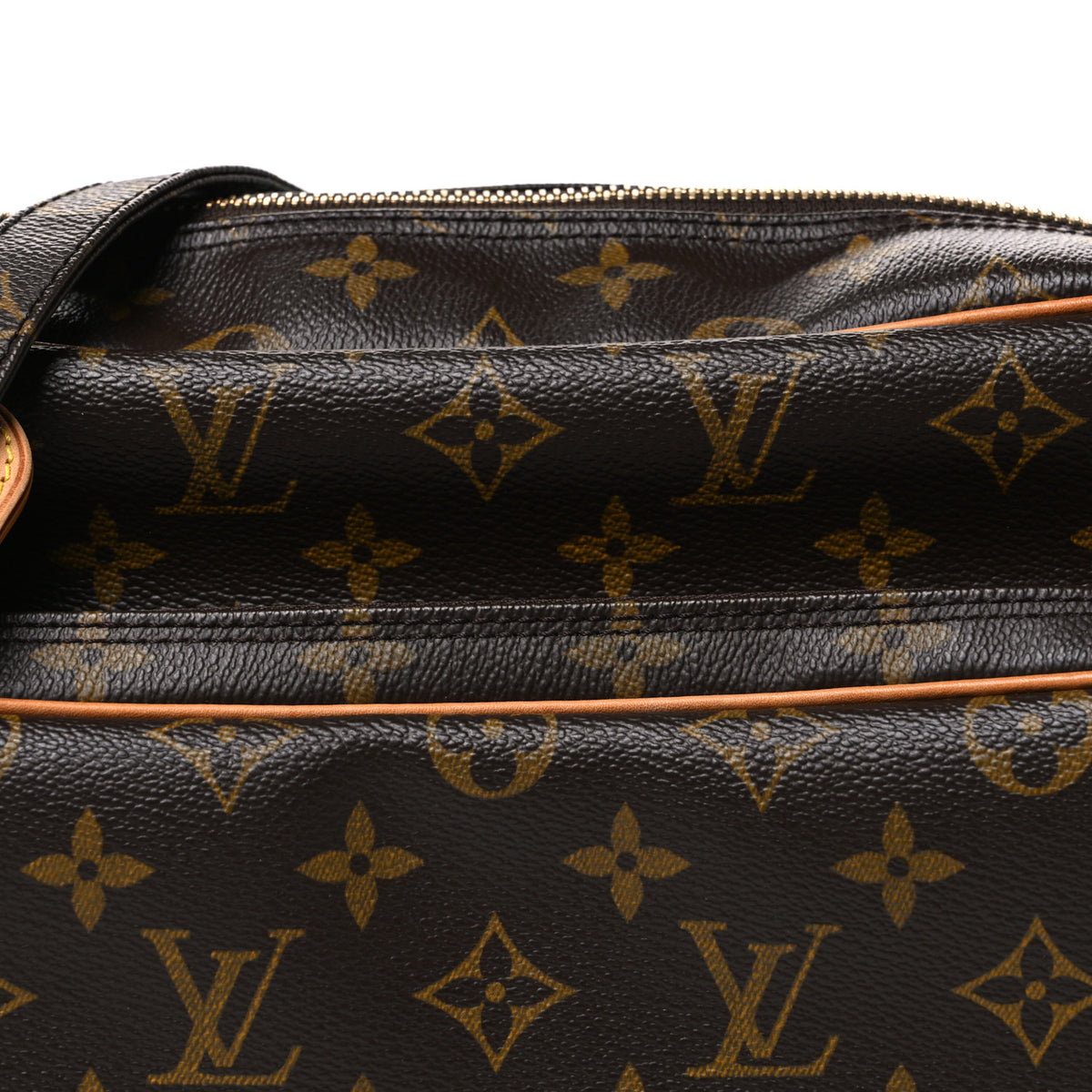 Louis Vuitton Monogram Nil 28 8 of 10