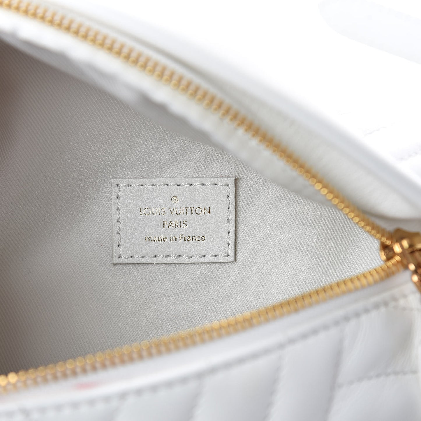 Calfskin New Wave Bumbag Snow