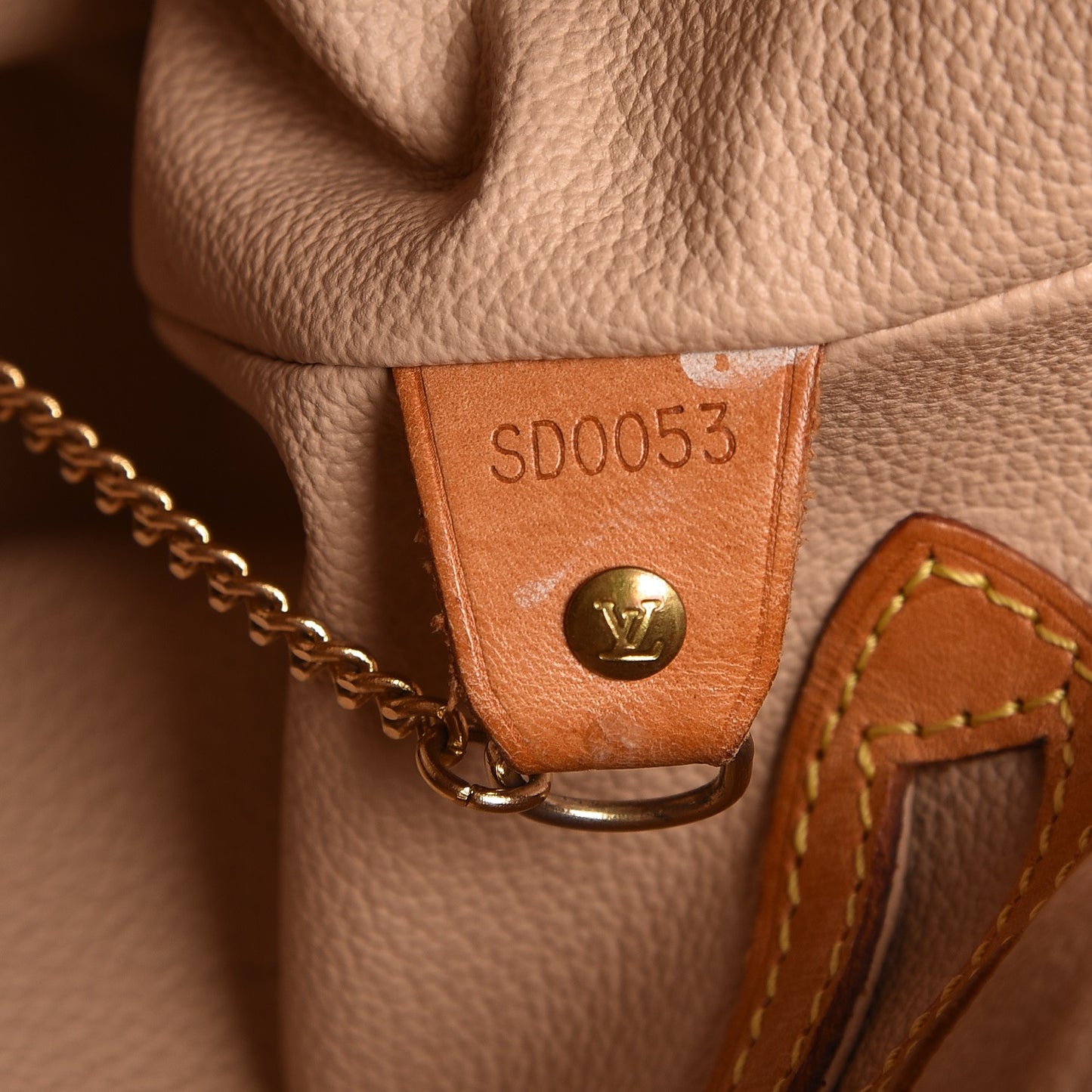 Monogram Petit Bucket 23