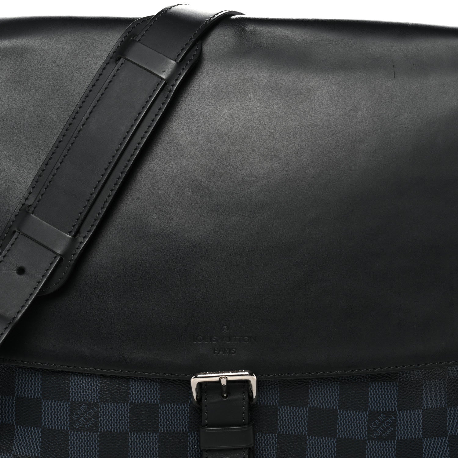 Louis Vuitton Damier Cobalt Newport Messenger MM 7 of 11
