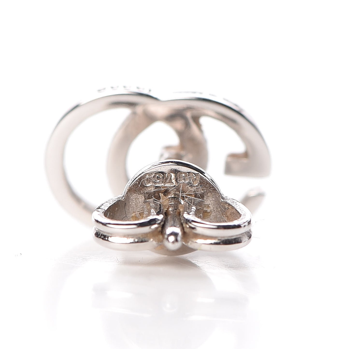 18K White Gold GG Tissue Stud Earrings
