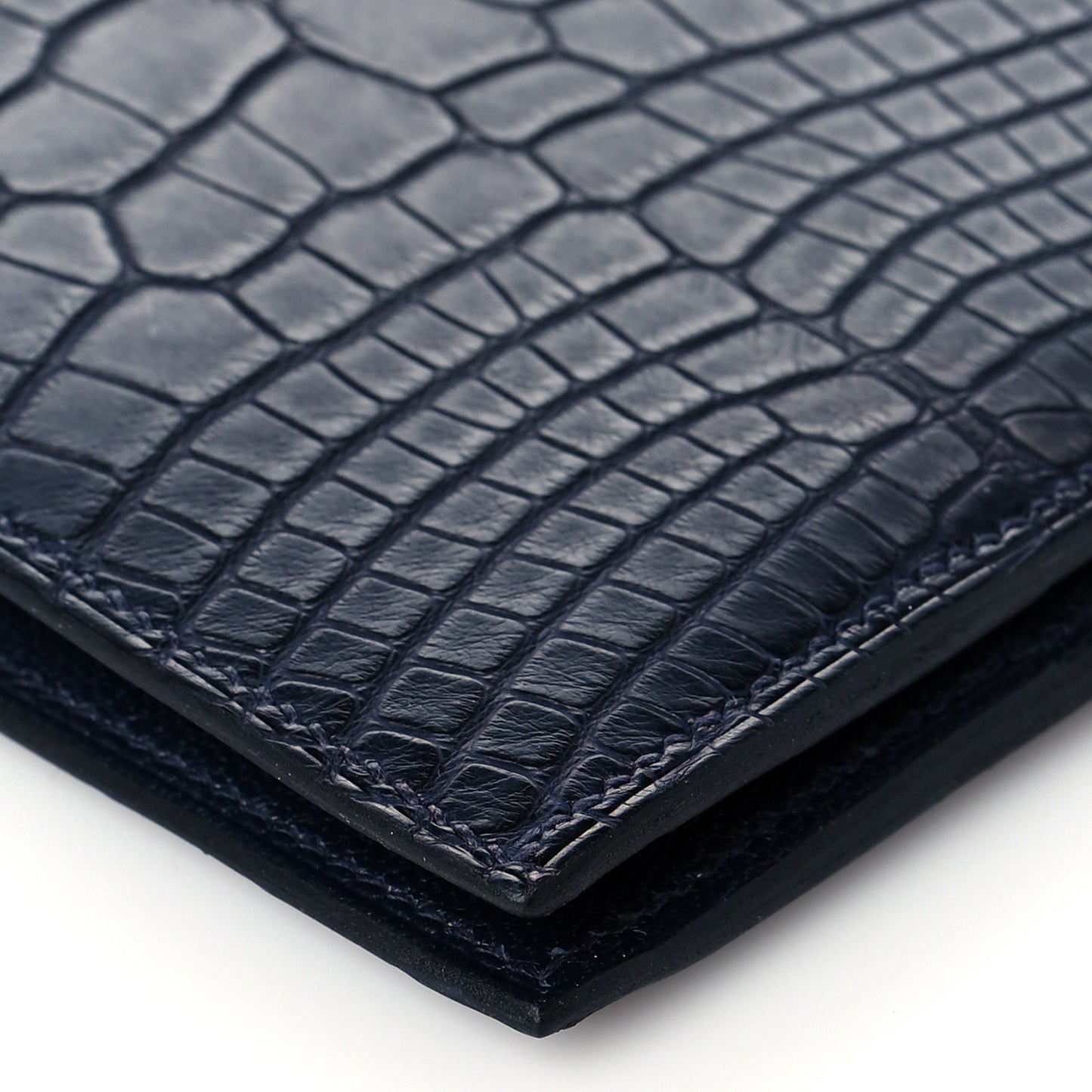 Matte Alligator MC2 Copernic Compact Wallet