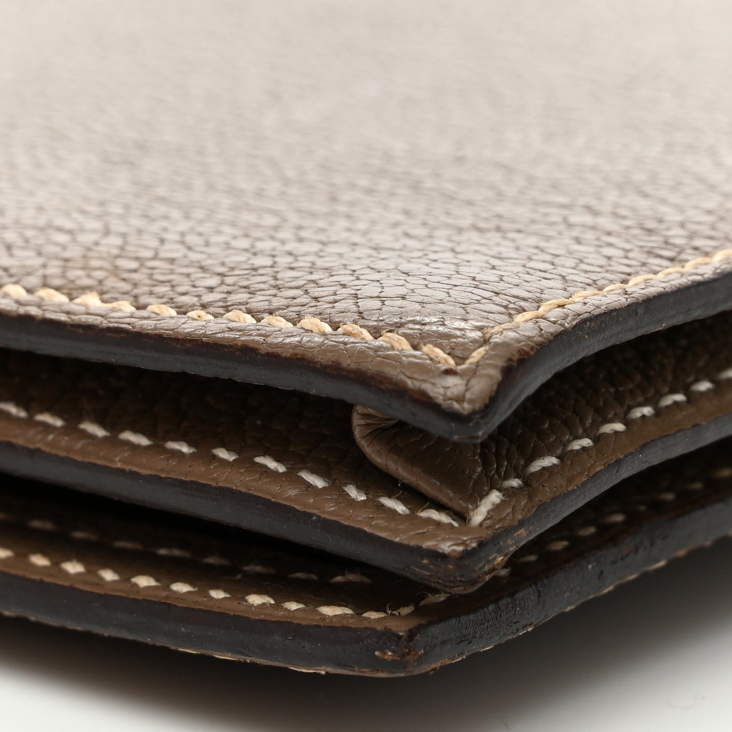 Epsom Bearn Gusset Wallet Etoupe