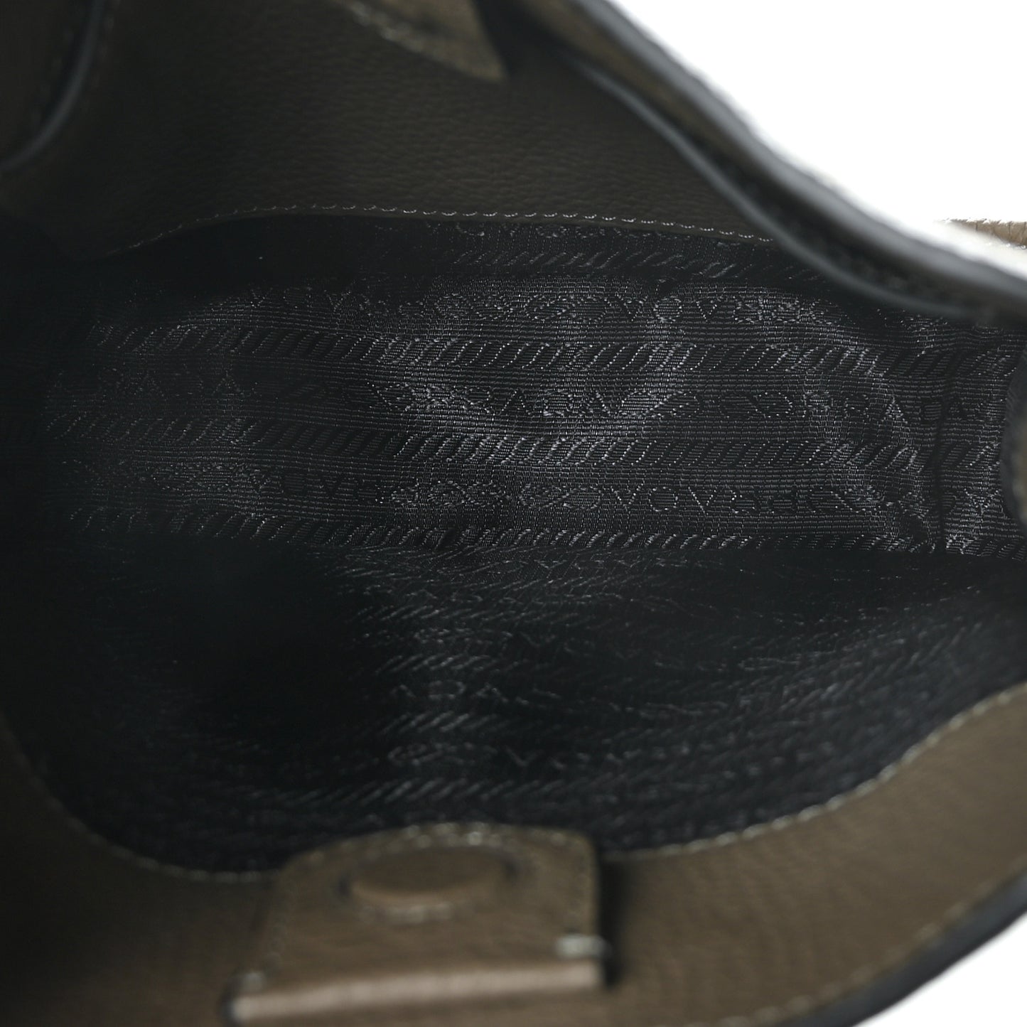 Vitello Daino Soft Mini Hobo Messenger Bag Argilla