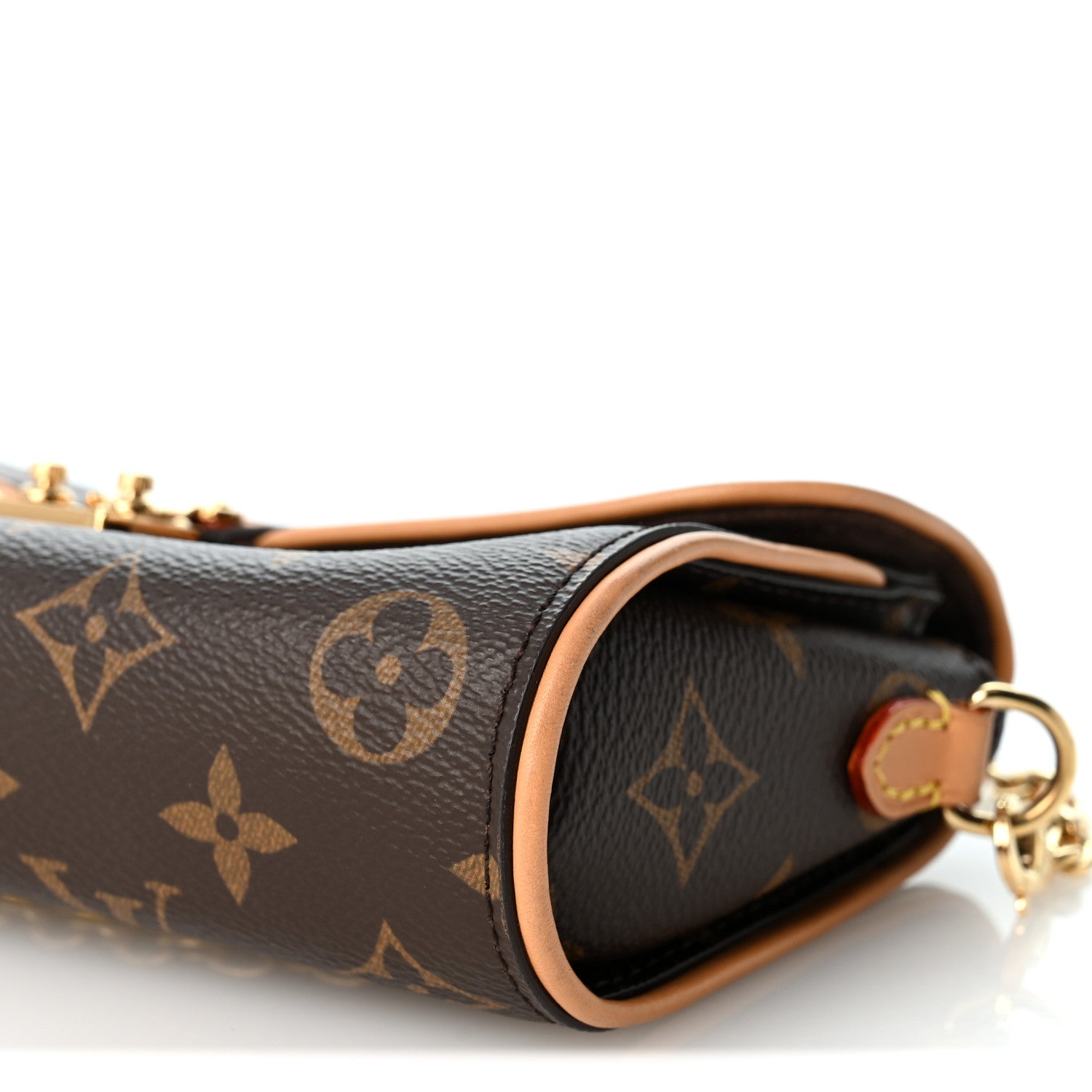 Louis Vuitton Monogram Pochette Camille 8 of 8