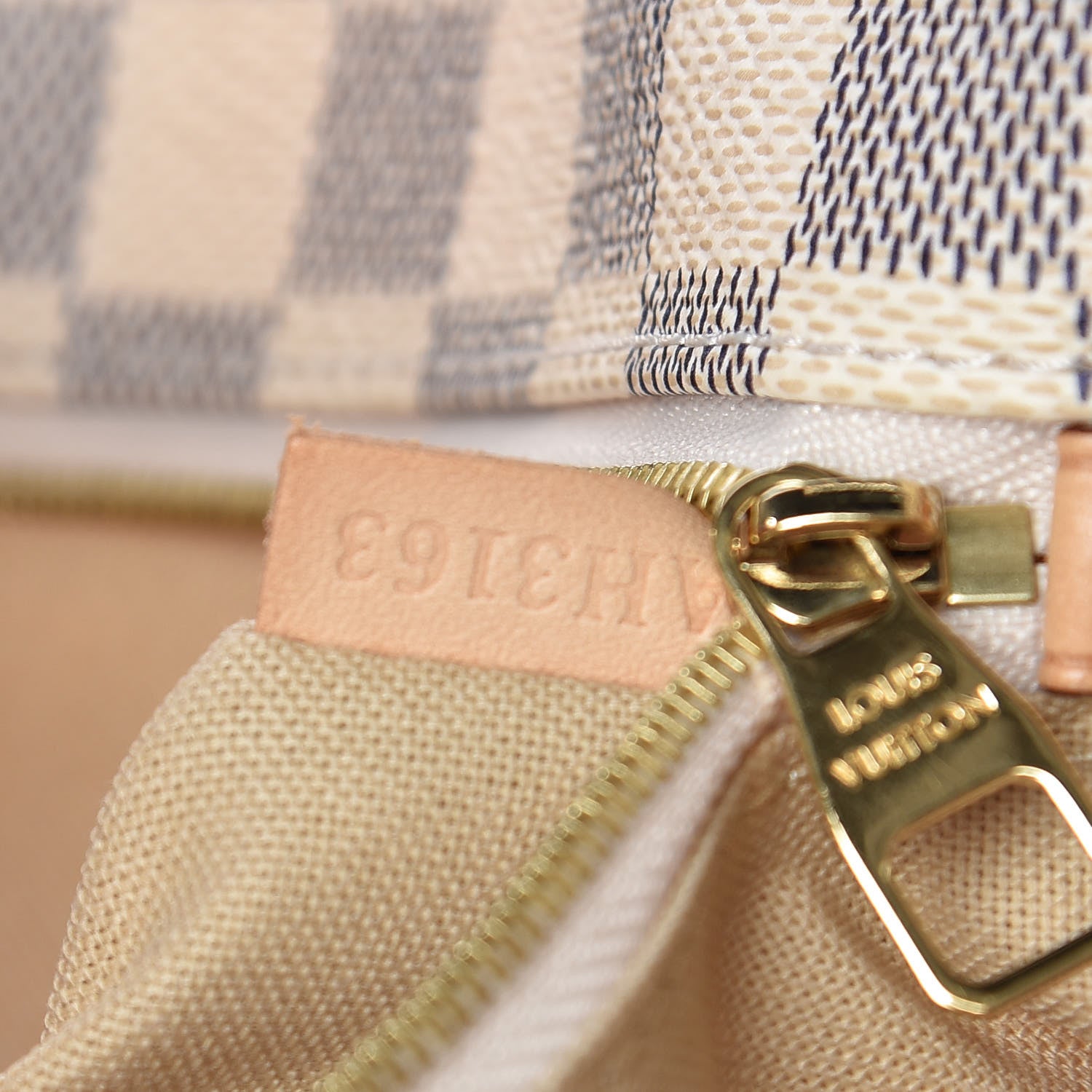 Louis Vuitton Damier Azur Soffi 8 of 10