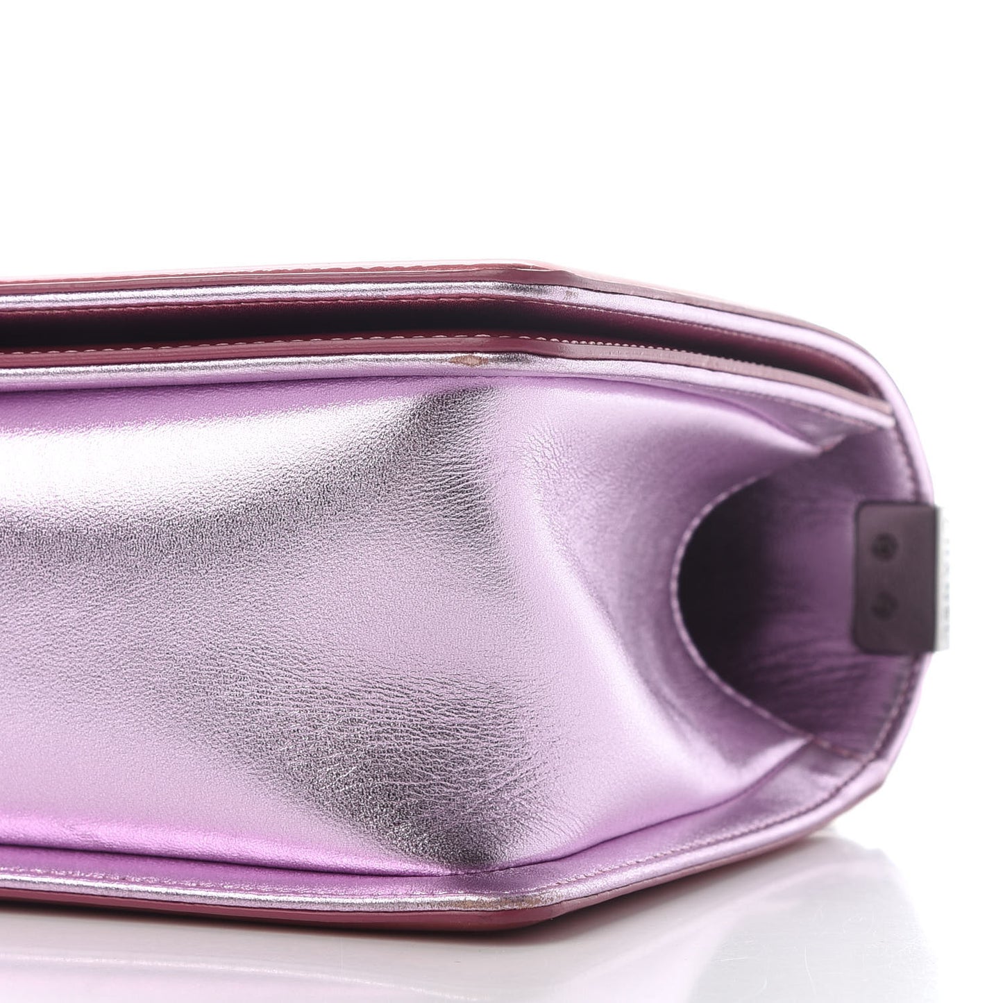 Metallic Patent Calfskin Quilted Medium Boy Flap Light Pink