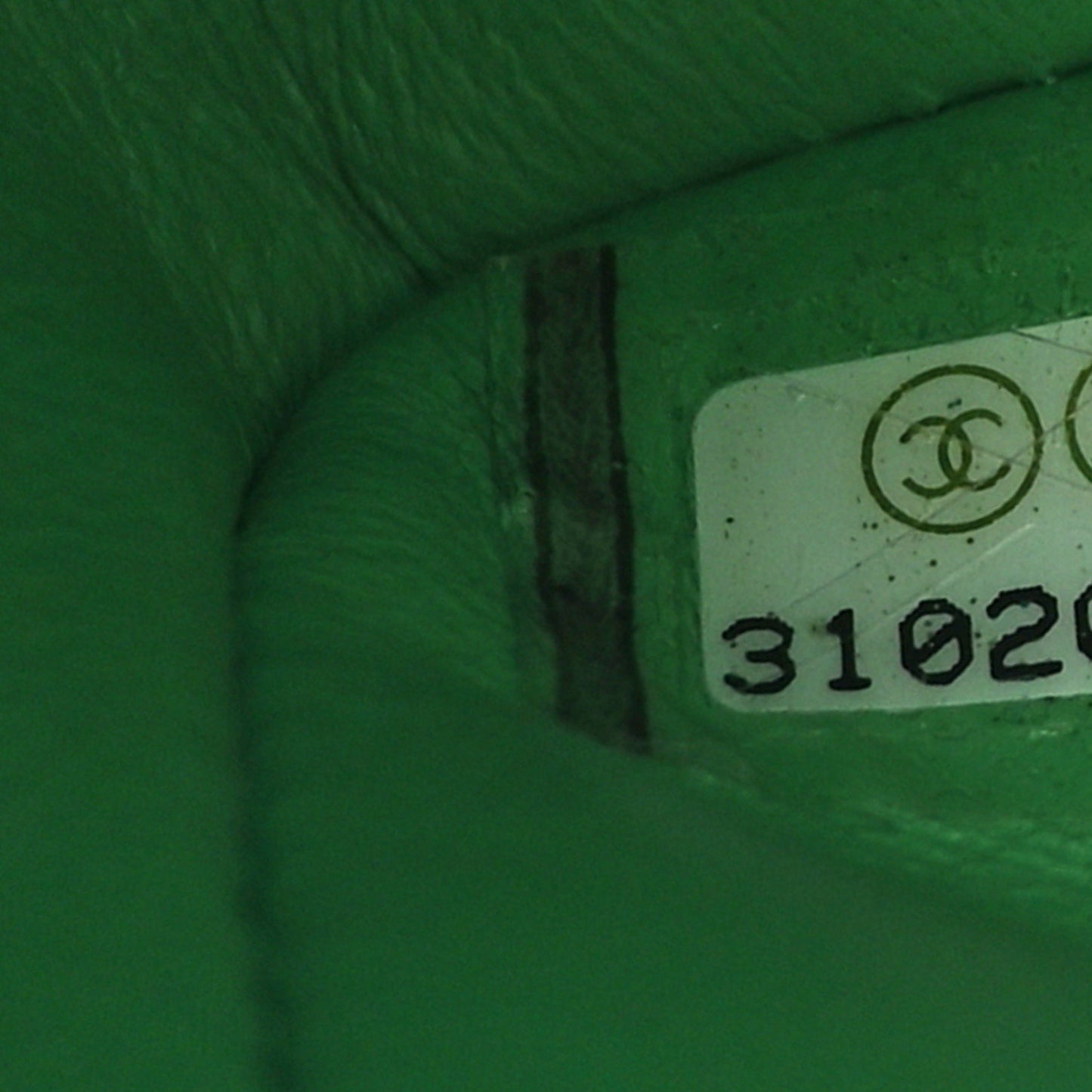 Caviar Quilted Medium Double Flap Green