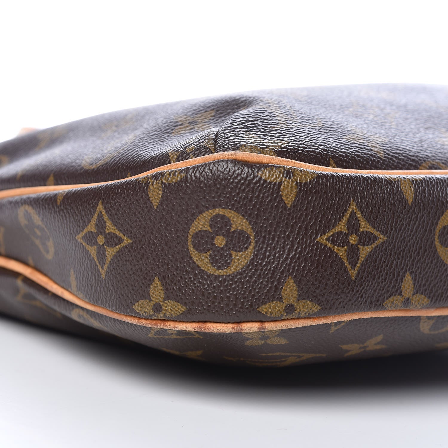 Louis Vuitton Monogram Odeon PM 9 of 28