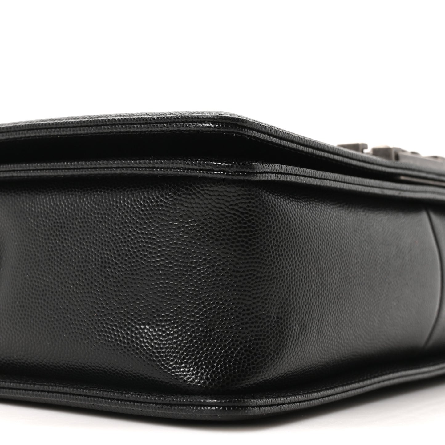 Caviar Quilted New Medium Boy Flap Black