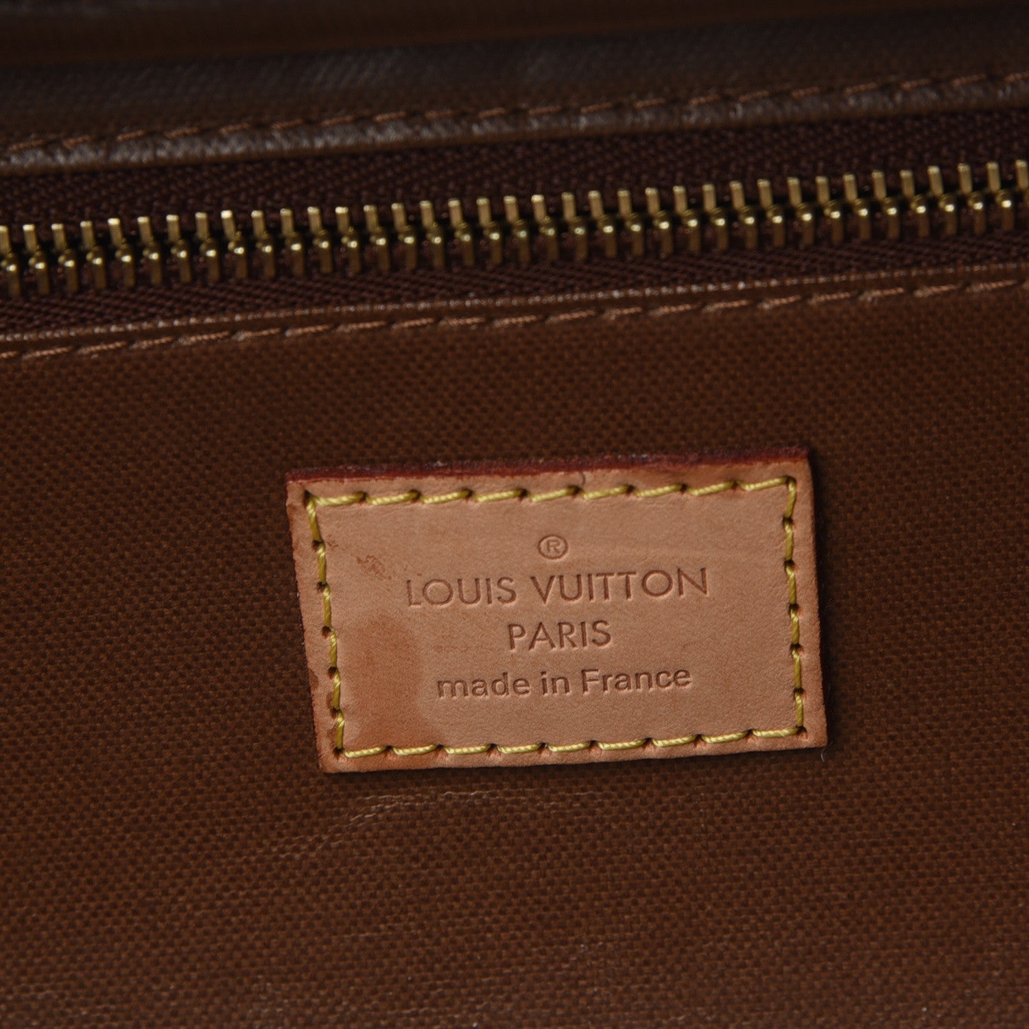 Louis Vuitton Monogram King Size Toiletry Bag 6 of 7
