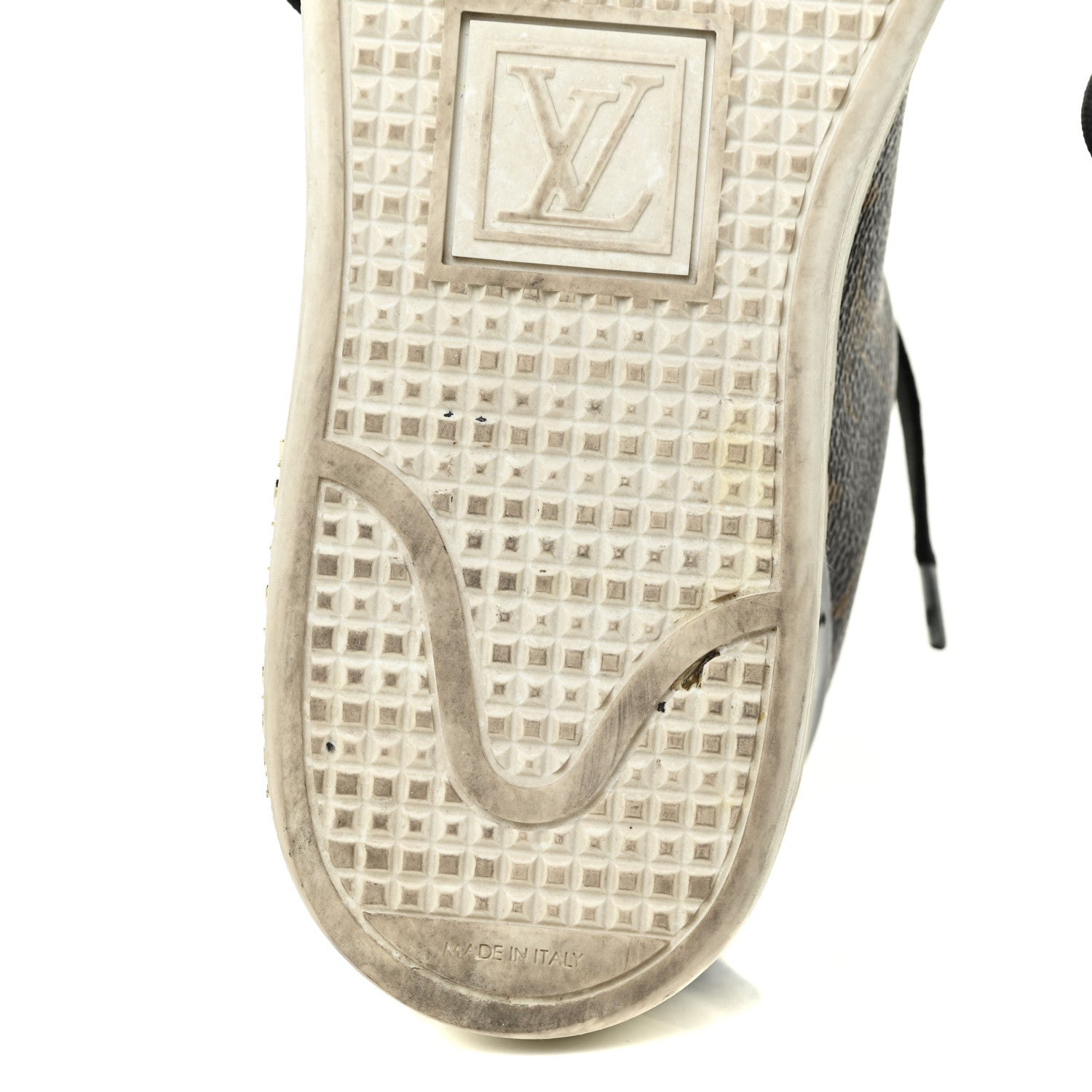 Louis Vuitton Patent Monogram Frontrow Sneakers 35.5 9 of 21