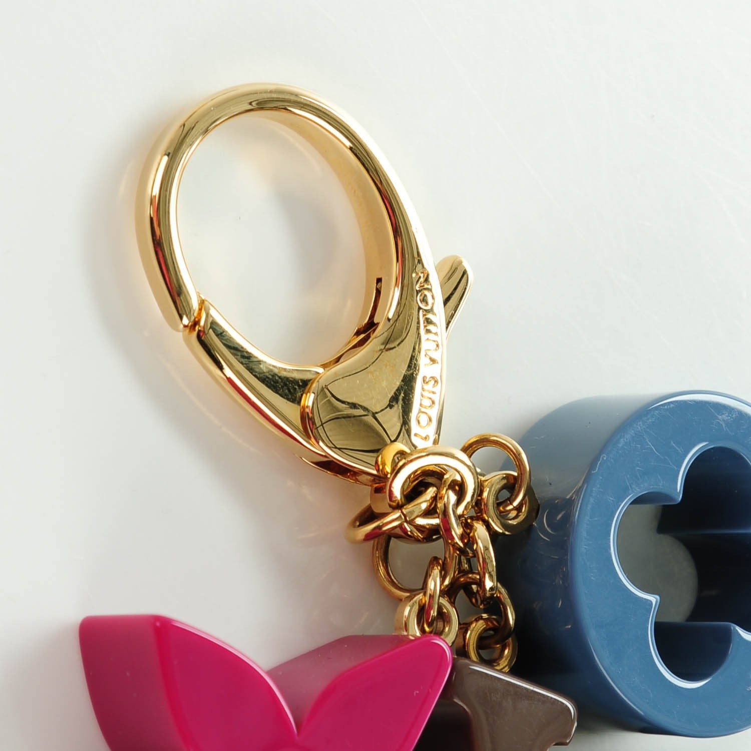 Louis Vuitton Resin Playtime Bag Charm Marron 4 of 5