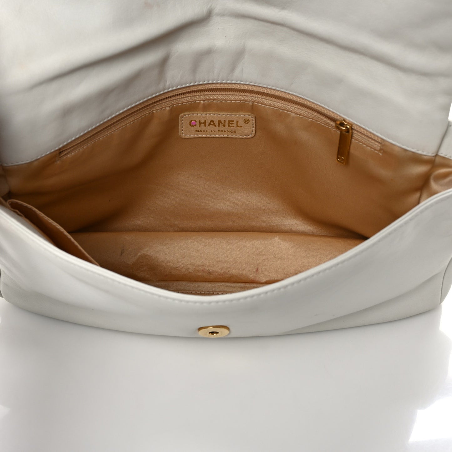 Lambskin Rodeo Drive Flap White